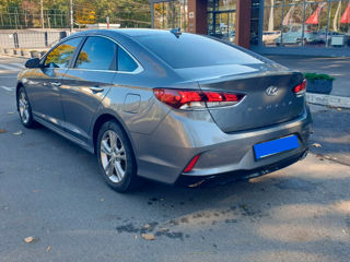 Hyundai Sonata foto 1