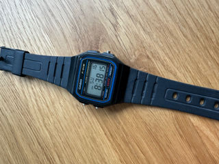 Casio F-9W foto 5