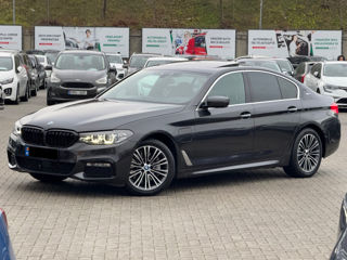 BMW 5 Series foto 3