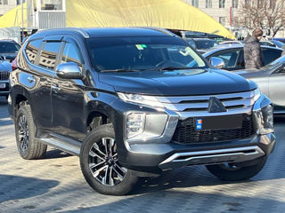 Mitsubishi Pajero Sport foto 4