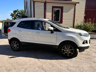 Ford EcoSport foto 2