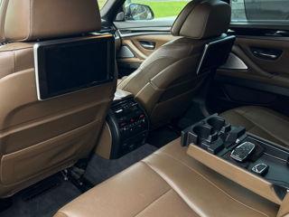 BMW 5 Series foto 5