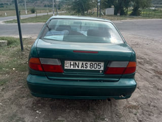 Nissan Almera foto 8