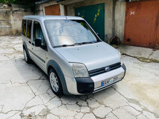 Ford Tourneo Connect foto 2