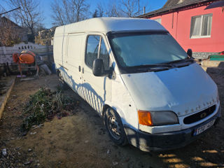 Ford Transit foto 2