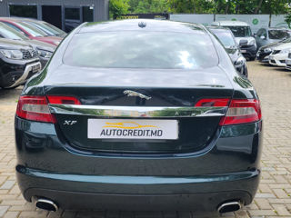 Jaguar XF foto 6