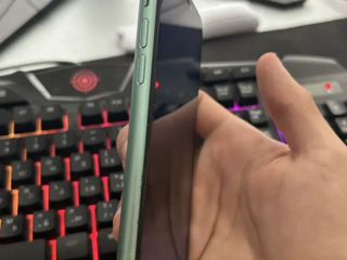 IPhone 11  foto 2
