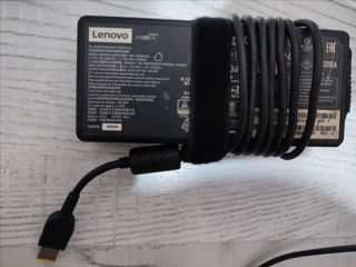 Livrare - încărcător Lenovo 20V / 6.75A / 135W