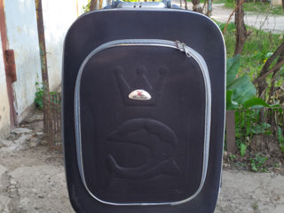 Маленький ручной чемодан. foto 1
