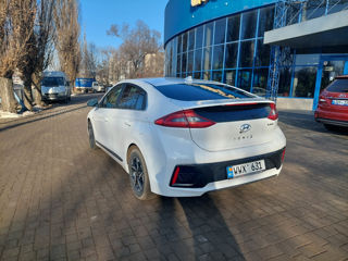 Hyundai IONIQ foto 5