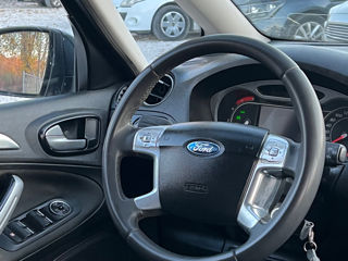 Ford S-Max foto 11