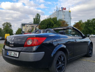 Renault Megane foto 2