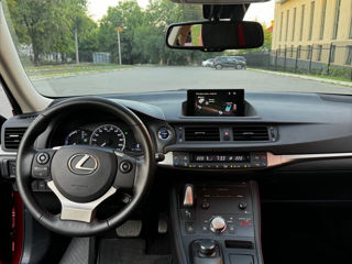 Lexus CT Series foto 8