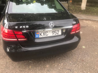 Mercedes E-Class foto 1