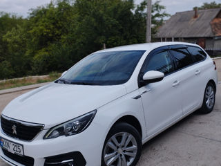 Peugeot 308 foto 8
