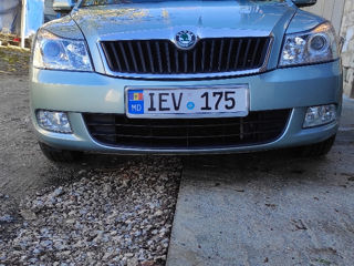 Skoda Octavia foto 1