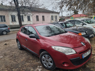 Renault Megane foto 2