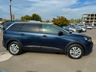 Peugeot 5008 foto 4