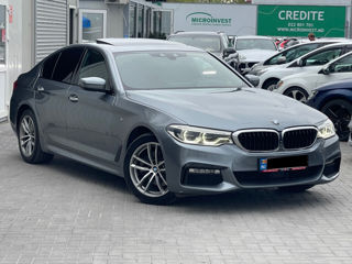 BMW 5 Series foto 4