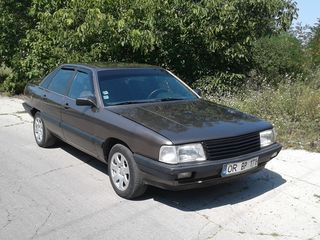 Audi 200 foto 1