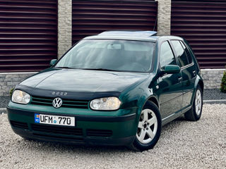Volkswagen Golf foto 0