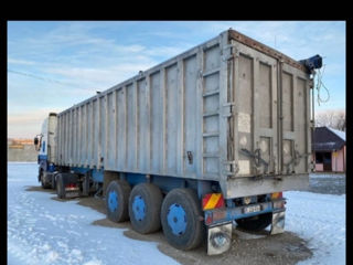 Продам прицеп-зерновоз  фото 0