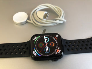 Apple Watch 8