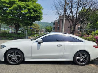 Mercedes E-Class Coupe foto 3