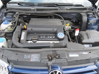 Volkswagen Golf foto 2