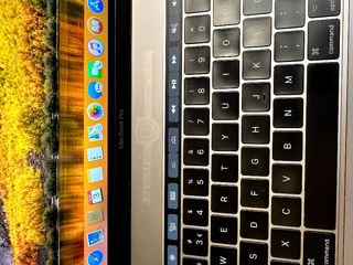 MacBook Pro 15 i7 16/256 ssd 2к foto 4