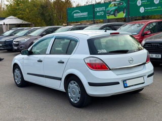 Opel Astra foto 6