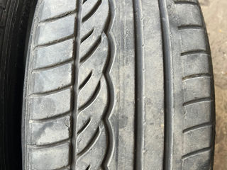 Продам 2 б.у шины 215/40 R18 Dunlop Summer foto 2