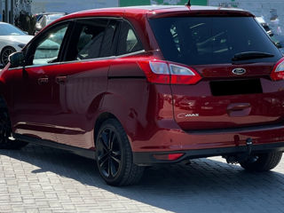 Ford Grand C-MAX