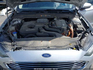 Ford Fusion foto 9