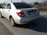 Byd F3 foto 2