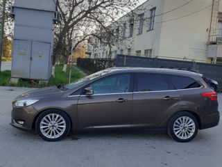 Ford Focus foto 2