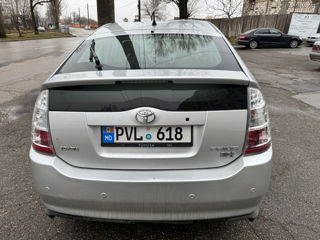 Toyota Prius foto 3