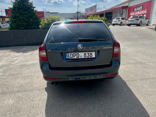 Skoda Octavia foto 3