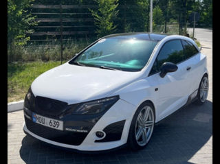 Seat Ibiza foto 1