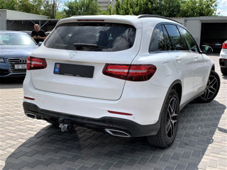 Mercedes GLC foto 5