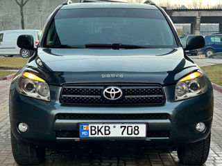 Toyota Rav 4 foto 5