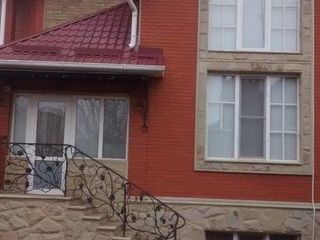 Продается трех этажный дом, г. Тирасполь район Центр, пер. Курганный foto 3