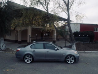 BMW 5 Series foto 8