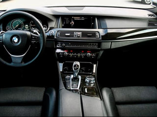 BMW 5 Series foto 7