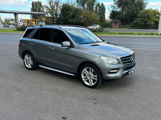 Mercedes M-Class foto 3