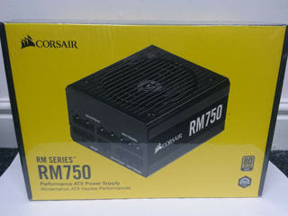 Corsair RM750  80 Plus Gold 750 Wat