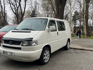 Volkswagen Transporter foto 2