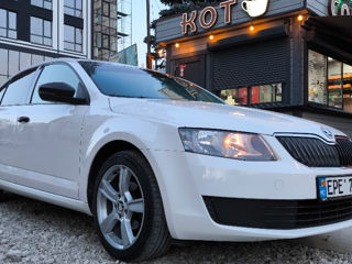 Skoda Octavia foto 3