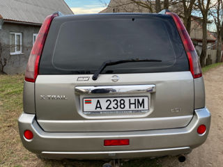 Nissan X-Trail foto 3