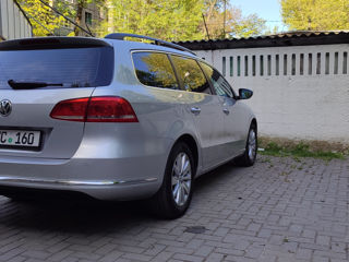 Volkswagen Passat foto 3